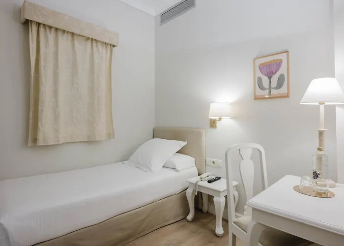 Hotel Niza